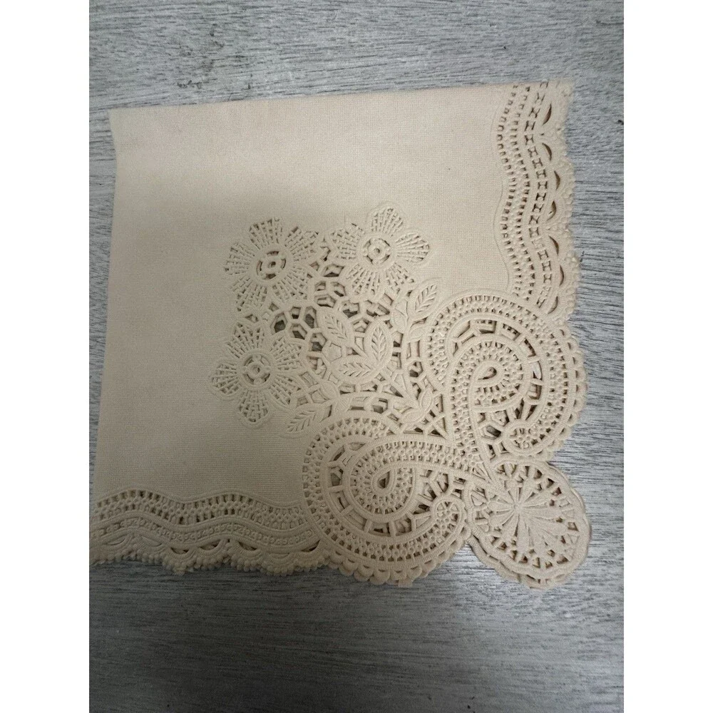 ⁠Vintage Devon Lace Paper Luncheon Napkins 19 Pcs Freund Mayer Made in GB Box⁠